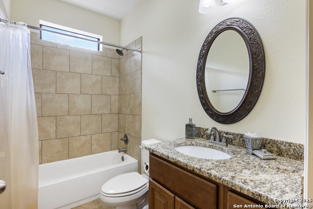 Listing photo id 24 for 2015 Rocky Ridge