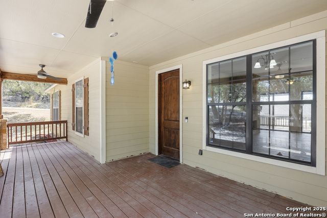 Listing photo id 5 for 2015 Rocky Ridge