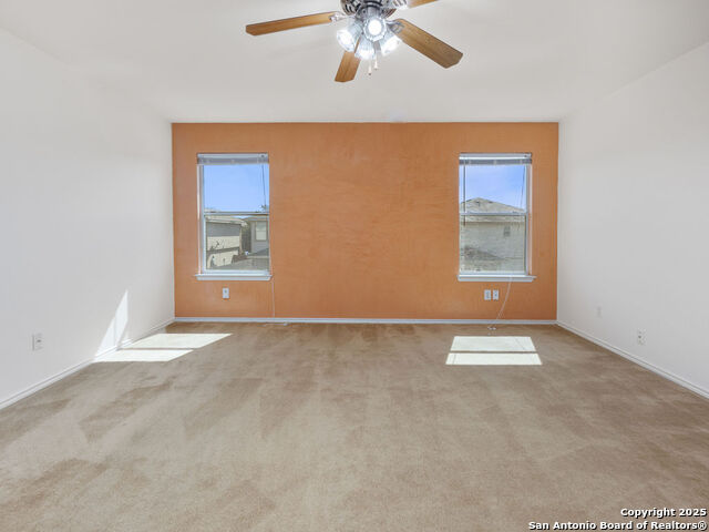 Listing photo id 39 for 8964 Scarlet Crk