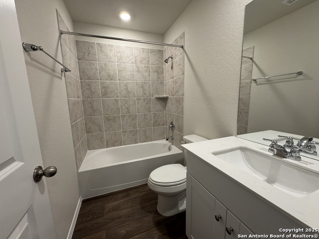 Image 26 of 85 For 14122 Shale Path