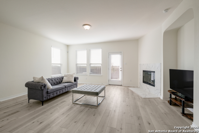 Image 12 of 31 For 348 Cordova Terrace