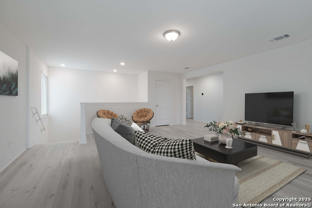 Image 20 of 31 For 348 Cordova Terrace