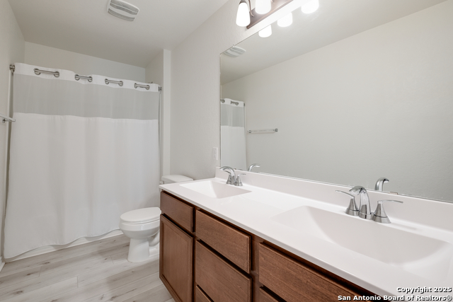 Image 25 of 31 For 348 Cordova Terrace