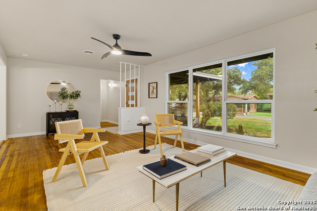 Image 7 of 33 For 131 Cornwall