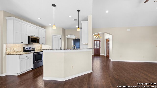 Image 13 of 43 For 108 Haycraft