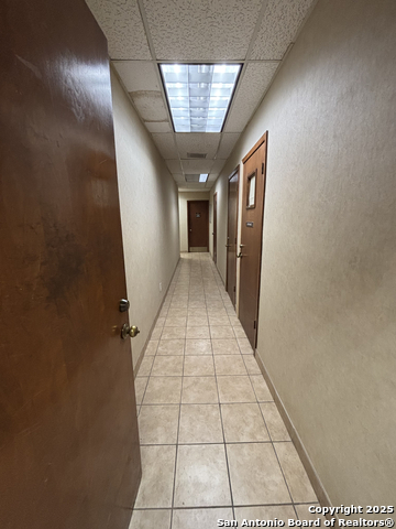 Listing photo id 10 for 5917 San Pedro