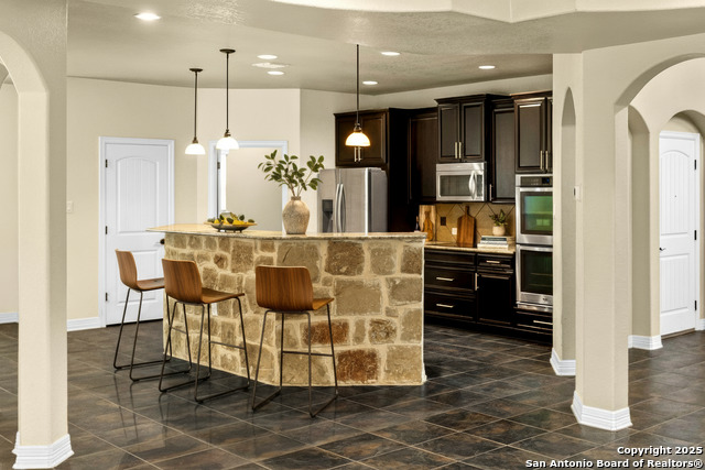 Image 14 of 46 For 8126 Powderhorn Run