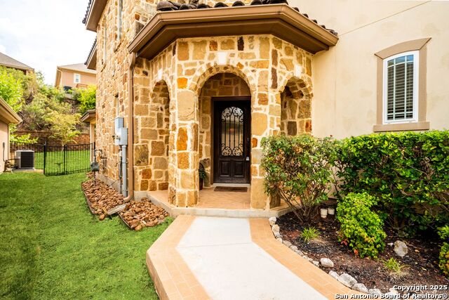 Image 2 of 46 For 8126 Powderhorn Run