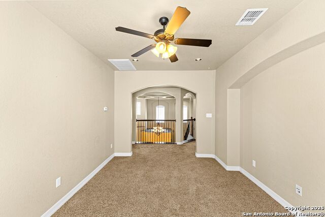 Image 33 of 46 For 8126 Powderhorn Run