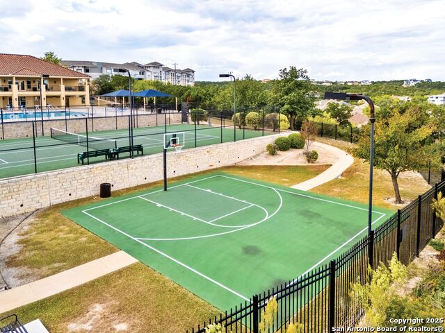 Image 41 of 46 For 8126 Powderhorn Run