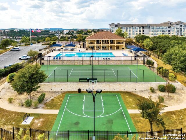 Image 42 of 46 For 8126 Powderhorn Run