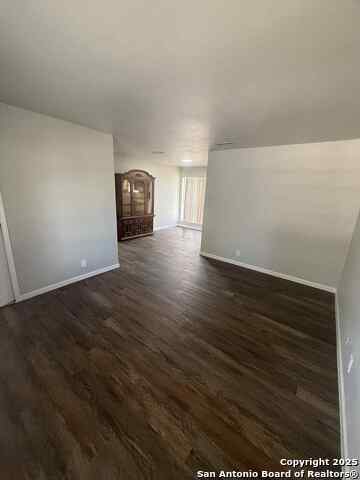 Image 2 of 10 For 4811 Castle Stream Drive