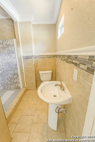 Image 4 of 6 For 224 Coopwood Ave