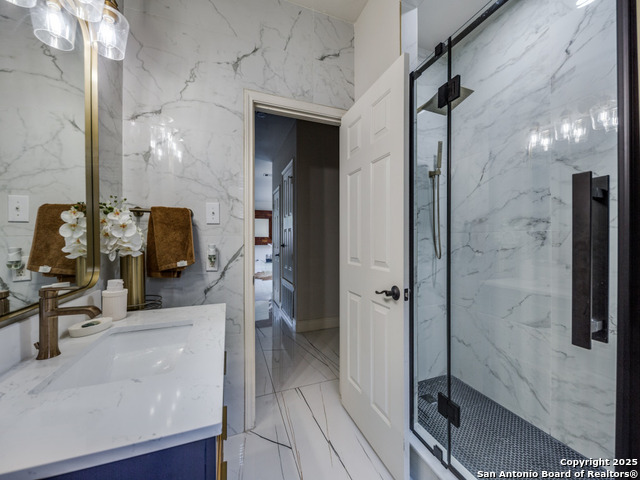 Image 8 of 34 For 19606 Flair Oak