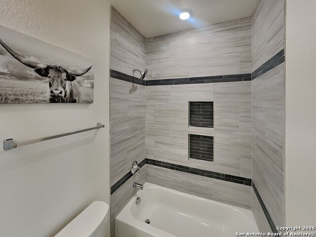 Listing photo id 12 for 5142 Kelwood  103