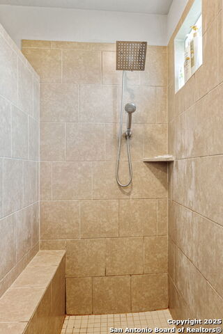 Image 17 of 26 For 2946 Daisy Meadow