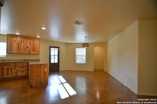 Image 13 of 56 For 1846 White Tail Ln.