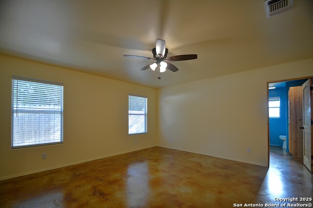 Image 24 of 56 For 1846 White Tail Ln.