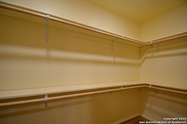 Image 28 of 56 For 1846 White Tail Ln.