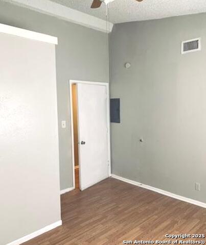 Image 10 of 18 For 7923 Donore Pl 5