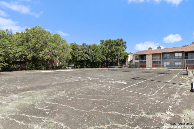 Image 5 of 22 For 3843 Barrington 163 P