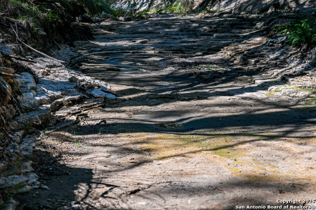 Image 23 of 50 For 417 Sparkling Springs