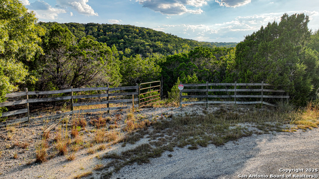 Image 8 of 50 For 417 Sparkling Springs