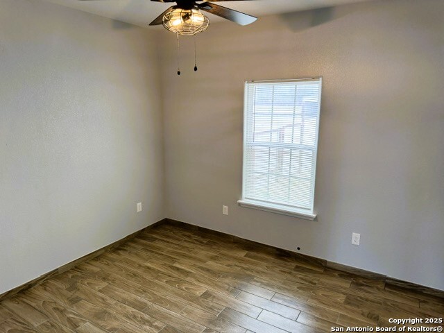 Image 9 of 14 For 15460 Cottage  1