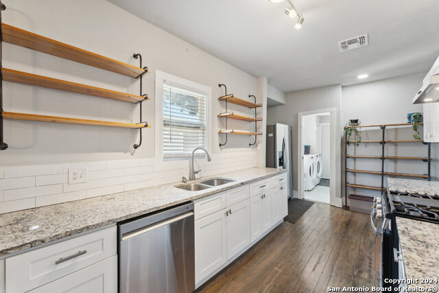 Image 12 of 31 For 1031 Schley Ave