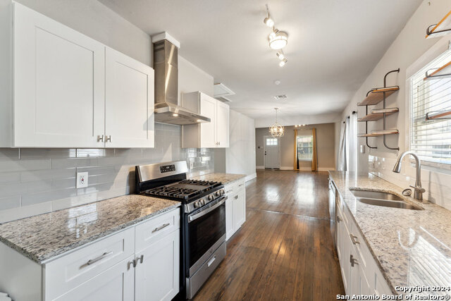 Image 15 of 31 For 1031 Schley Ave