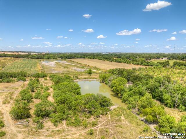 Listing photo id 8 for 22031a Old Nacogdoches