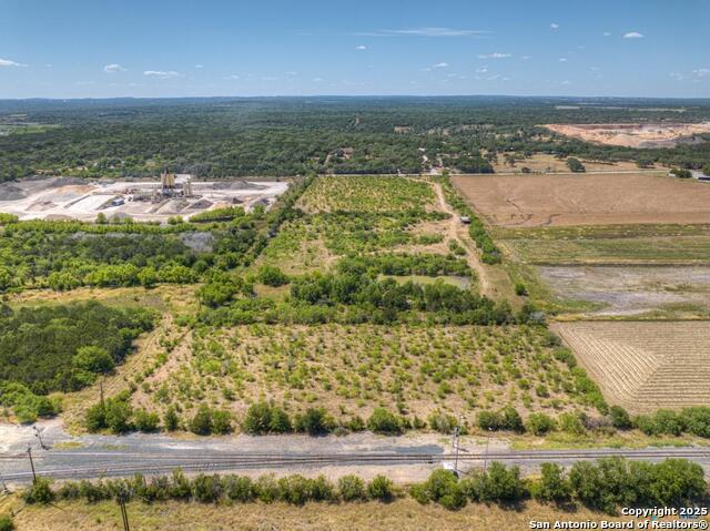 Listing photo id 4 for 22031a Old Nacogdoches