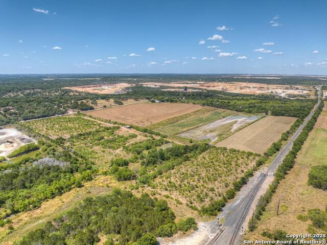 Listing photo id 6 for 22031a Old Nacogdoches