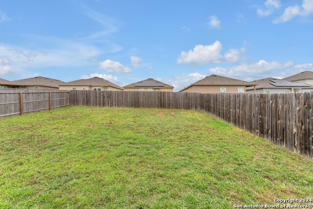 Image 21 of 23 For 7127 Mesa Clfs