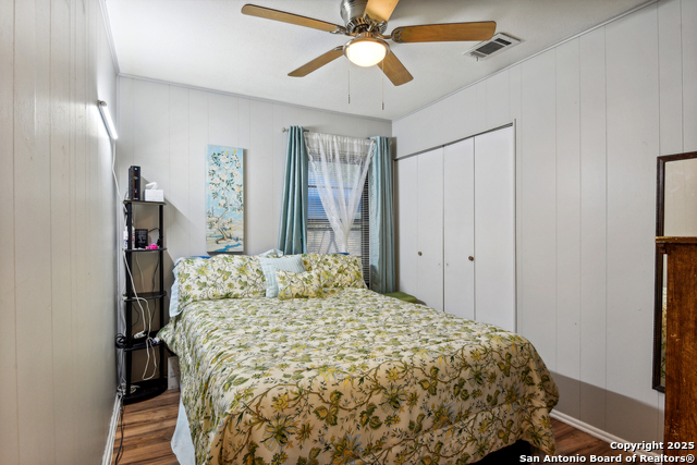 Image 17 of 42 For 1602 Lone Oak