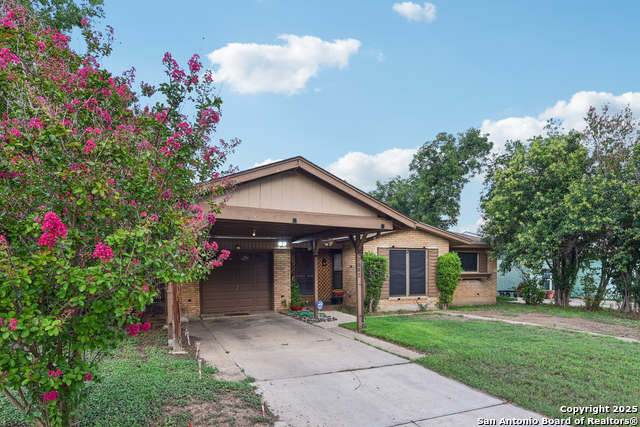 Image 4 of 42 For 1602 Lone Oak