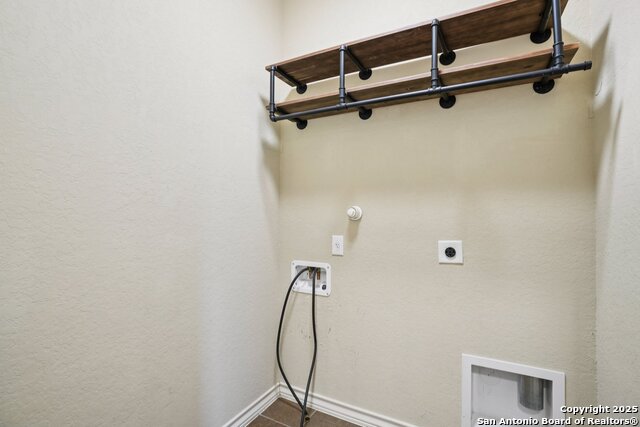 Image 19 of 50 For 28363 Willis Ranch