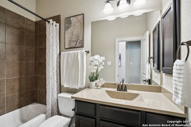 Image 22 of 50 For 28363 Willis Ranch