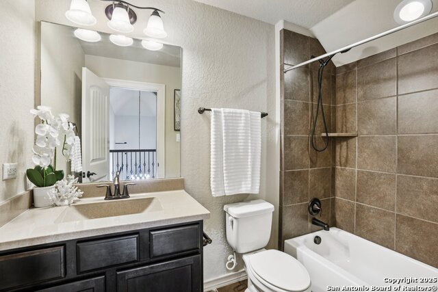 Image 41 of 50 For 28363 Willis Ranch