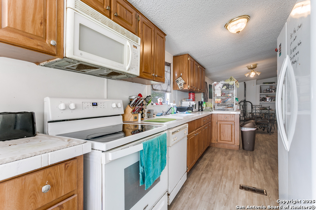 Image 12 of 25 For 5467 Diamondback Trail