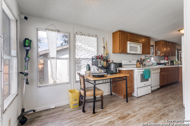 Image 13 of 25 For 5467 Diamondback Trail