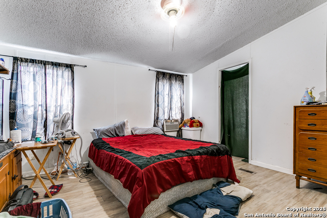 Image 18 of 25 For 5467 Diamondback Trail