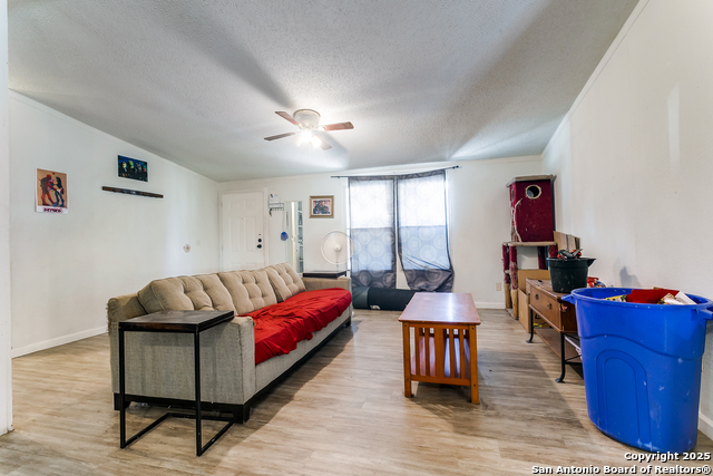 Image 7 of 25 For 5467 Diamondback Trail