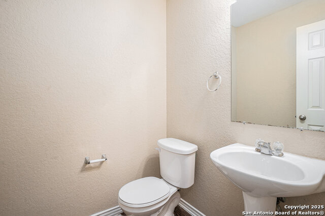 Image 12 of 26 For 11154 Bold Forbes