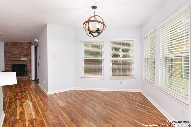 Listing photo id 9 for 8426 Cross Spring