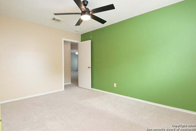 Listing photo id 20 for 8426 Cross Spring