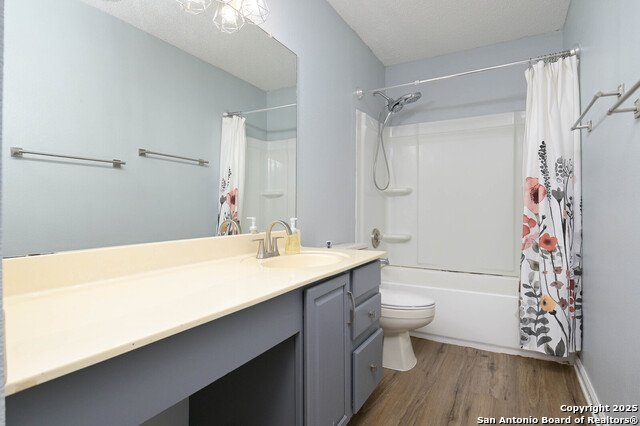 Listing photo id 21 for 8426 Cross Spring