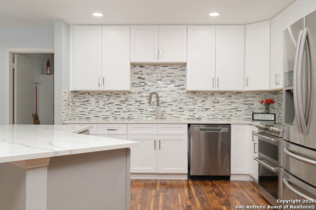 Listing photo id 6 for 8426 Cross Spring