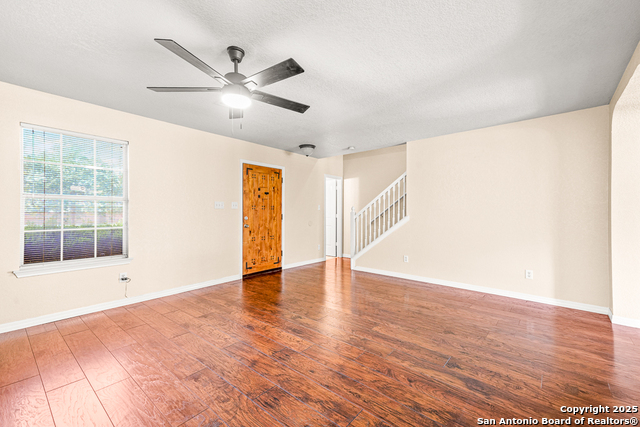 Image 5 of 32 For 10703 Barbwire Pass