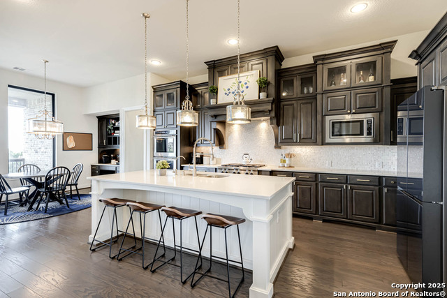 Image 15 of 61 For 8027 Vanity Hill